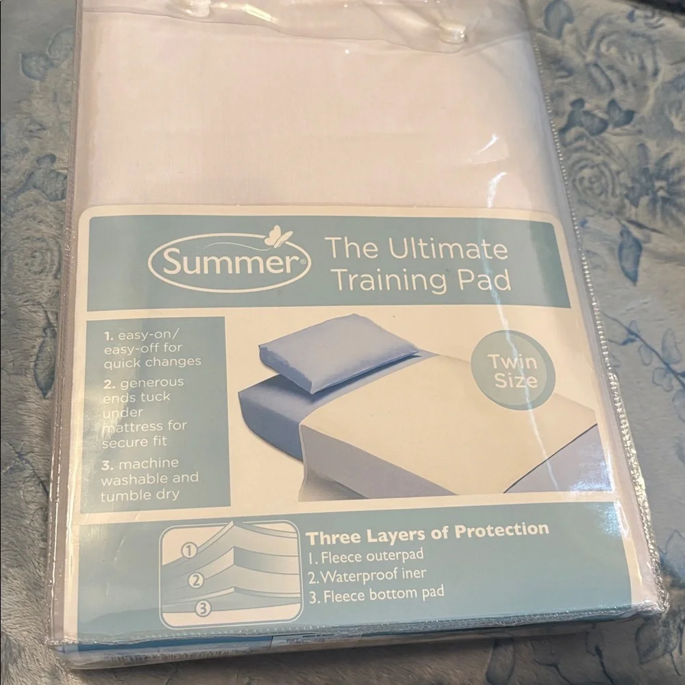 Summer White Waterproof Mattress Cover